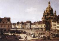 Bellotto, Bernardo - New Market Square in Dresden